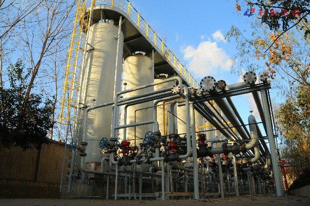 巨茎挺进李淑芬的体内视频